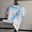 Camisa Olympique Marseille Edição Aniversário 30 anos 2023/24 - Puma Torcedor Masculina - Branca/Azul