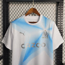 Camisa Olympique Marseille Edição Aniversário 30 anos 2023/24 - Puma Torcedor Masculina - Branca/Azul