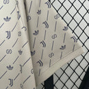 Camisa Juventus Edição Especial 2024/25 - Adidas Torcedor Masculina - Bege/Cinza