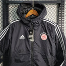 bayern de munique-bayern-vermelha-vermelho-preta-preto-branca-branco-adidas-bobojaco-frio-munchen