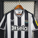 Camisa NewCastle Home 2023/24 - Castore Torcedor Masculina - Preta/Branca
