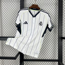 Camisa Real Madrid Edição Especial 2025/26 - Adidas Torcedor Masculina - Branca/Preta