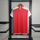 camisa-arsenal-home-titular-1-2023-24-adidas-torcedor-masculina-vermelha-vermelho-branco-branca-dourada-dourado-emirates-fly-better-dorado-dorada