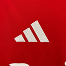 camisa-arsenal-home-titular-1-2024-25-adidas-torcedor-masculina-vermelha-vermelho-branco-branca-azul-emirates-fly-better