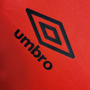 camisa-athletico-paranaense-home-titular-1-2023-24-umbro-torcedor-masculina-preto-preta-vermelha-vermelho