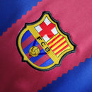 camisa-feminina-barcelona-barca-home-titular-1-2023-24-nike-torcedor-azul-vermelho-vermelha-spotify-fcb-messi-suarez-neymar- Lewandowski