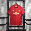camisa-manchester-united-diabos-vermelhos-home-titular-1-2016-17-adidas-retro-chevroletmartial-masculina-masculino-branca-branco-vermelho-vermelha-lukaku-fellaini-rashford-martial-alexis-sanchez-valencia-juan-mata-pogba-lingard-young