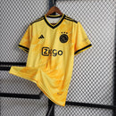 camisa-masculina-adidas-ajax-2023-24-torcedor-amarelo-amarela-preto-preta-ziggo-curaçao-giganet-gola-v