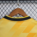 camisa-masculina-adidas-ajax-2023-24-torcedor-amarelo-amarela-preto-preta-ziggo-curaçao-giganet-gola-v