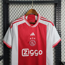 camisa-masculina-adidas-ajax-home-titular-1-2023-24-torcedor-vermelha-vermelho-branco-branca-amsterdam-ziggo