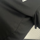 camisa-masculina-barcelona-barca-2023-24-nike-torcedor-preto-preta-prata-refletivel-balmain-paris-unicef-fcb-messi-neymar-suarez