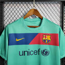 camisa-masculina-barcelona-barca-away-reserva-2-2010-11-nike-retro-vermelha-vermelho-azul-verde-unicef-fcb-messi-neymar-ronaldinho-dani-alves-puyol-pique-iniesta-xavi