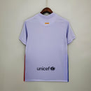 camisa-masculina-barcelona-barca-away-reserva-2-2021-22-nike-torcedor-roxa-roxo-lilas-vermelha-vermelho-azul-rakuten-unicef-fcb-messi-neymar-suarez