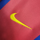 camisa-masculina-barcelona-barca-home-titular-1-2007-08-nike-retro-azul-vermelho-vermelha-amarela-amarelo-camp-nou-unicef-fcb-messi-ronaldinho-xavi-iniesta