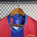 camisa-masculina-barcelona-barca-home-titular-1-2007-08-nike-retro-azul-vermelho-vermelha-amarela-amarelo-camp-nou-unicef-fcb-messi-ronaldinho-xavi-iniesta