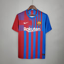camisa-masculina-barcelona-barca-home-titular-1-2021-22-nike-torcedor-azul-vermelho-vermelha-rakuten-unicef-fcb-messi-suarez-iniesta-neymar