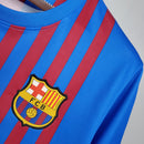 camisa-masculina-barcelona-barca-home-titular-1-2021-22-nike-torcedor-azul-vermelho-vermelha-rakuten-unicef-fcb-messi-suarez-iniesta-neymar