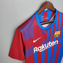 camisa-masculina-barcelona-barca-home-titular-1-2021-22-nike-torcedor-azul-vermelho-vermelha-rakuten-unicef-fcb-messi-suarez-iniesta-neymar