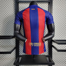 camisa-masculina-barcelona-barca-home-titular-1-2023-24-nike-jogador-azul-vermelho-vermelha-spotify-fcb-messi-suarez-neymar