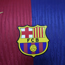 camisa-masculina-barcelona-barca-home-titular-1-2024-25-nike-jogador-vermelho-vermelha-azul-spotify-unicef-fcb-messi-neymar-suarez