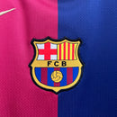 camisa-masculina-barcelona-barca-home-titular-1-2024-25-nike-torcedor-azul-vermelho-vermelha-spotify-fcb-messi-suarez-neymar