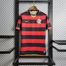 camisa-masculina-fla-flamengo-mengo-mengao-home-titular-1-2008-09-nike-retro-preto-preta-vermelha-vermelho-dorado-dorada-dourada-dourado-adriano-imperador