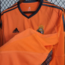 camisa-masculina-manga-longa-away-reserva-2-real-madrid-madri-2013-14-adidas-retro-preto-preta-ronaldo-cr7-bale-kroos-benzema-fly-emirates-laranja-gola-v