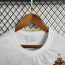 camisa-masculina-nike-aik-sonina-2023-24-torcedor-cinza-branco-branca-dourado-dourada-dorada-dorado