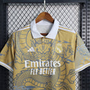camisa-masculina-real-madrid-madri-2023-24-torcedor-caramelo-branco-branca-ronaldo-cr7-kroos-vini-jr-fly-emirates-dragao
