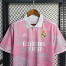 camisa-masculina-real-madrid-madri-2023-24-torcedor-rosa-branco-branca-ronaldo-cr7-kroos-vini-jr-fly-emirates-dragao