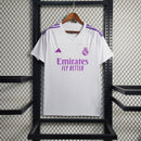 camisa-masculina-real-madrid-madri-goleiro-2023-24-adidas-torcedor-branco-branca-roxo-roxa-ronaldo-courtois-cr7-emirates-fly-better