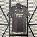 camisa-real-madrid-madri-third-3-terceira-torcedor-masculina-adidas-2024-25-cinza-preto-preta-cr7-ronaldo-vini-jr-mbappe-emirates-fly-better