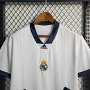 camisa-real-madrid-madri-torcedor-adidas-2023-24-branco-branca-azul-amarelo-amarela-cr7-ronaldo-vini-jr
