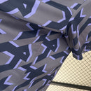 camisa-real-madrid-madri-treino-torcedor-adidas-masculina-2024-25-azul-lilas-cr7-ronaldo-vini-jr-mbappe