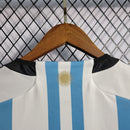 camisa-selecao-argentina-home-titular-1-2023-24-adidas-torcedor-masculina-branca-branco-azul-messi-lionel