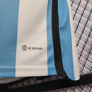 camisa-selecao-argentina-home-titular-1-2023-24-adidas-torcedor-masculina-branca-branco-azul-messi-lionel