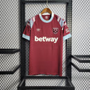 camisa-west-ham-home-1-titular-2022-23-umbro-torcedor-masculina-masculino-bordo-azul-betway-scope-markets