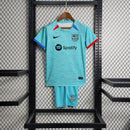 conjunto-kit-infaltil-kids-masculina-barcelona-barca-third-terceira-3-2023-24-nike-torcedor-vermelha-vermelho-verde-azul-fcb-spotify-messi-neymar