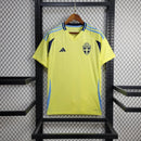 Camisa Seleção Suécia Home 2024/25 - Adidas Torcedor Masculina - Amarela/Azul