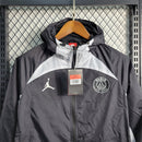 Jaqueta Corta Vento PSG Jordan - Preta/Branca