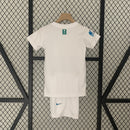kit-conjunto-infantil-camisa-shorts-al-nassr-third-3-terceira-2023-24-nike-torcedor-masculina-masculino-azul-branco-branca-colorida-refletivel-cr7-cristiano-ronaldo-talisca-mane-kafd-aroya-arabia-saudita
