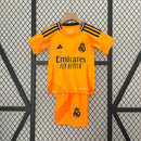 kit-infantil-kids-real-madrid-madri-away-reserva-2-2024-25-adidas-torcedor-laranja-preto-preta-emirates-fly-better-ronaldo-cr7-vini-jr-mbappe