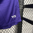 shorts-real-madrid-madrid-y3-2024-25-adidas-emirates-fly-better-torcedor-masculina-masculino-roxo-roxa-branco-branca-vini-jr-mbappe-rodrygo-modric-bellingham-asencio-endrick-valverde-camavinga-tchouameni-carvajal-lucas-vasquez
