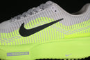 Tênis Nike Zoom X Invincible - Verde/Cinza