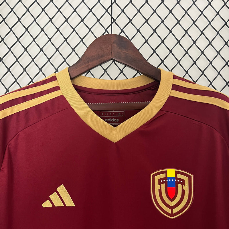 Camisa Seleção Venezuela Home 2024/25 - Adidas Torcedor Masculina - Bordo/Dourada