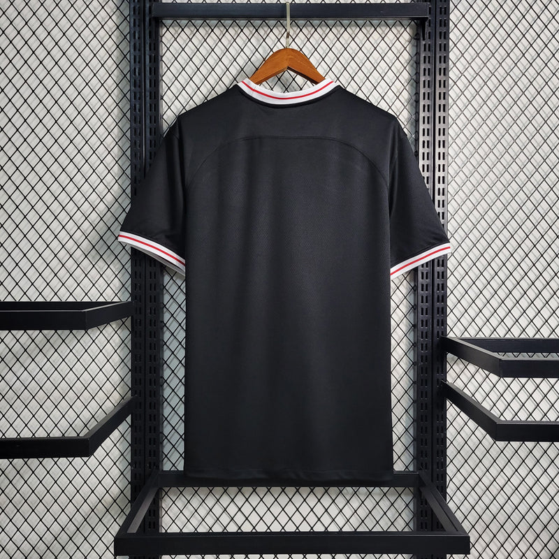 Camisa Frankfurt Home 2023/24 - Nike Torcedor Masculina - Preta/Vermelha