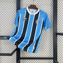 Camisa Pronta Entrega Grêmio Home 2025/26 - Umbro Torcedor Masculina - Azul/Preta