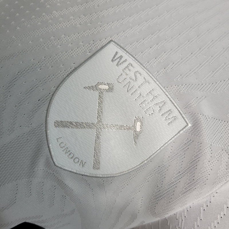 Camisa West Ham Away 2023/24 - Umbro Jogador Masculina - Branca