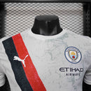 Camisa Manchester City Away 2025/26 - Puma Jogador Masculina - Branca/Vermelha