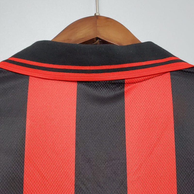 Camisa Milan Home 1996/97 - Lotto Retrô Masculina - Vermelha/Preta